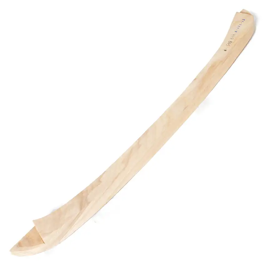 DOOR BOTTOM RAIL, right 449-845