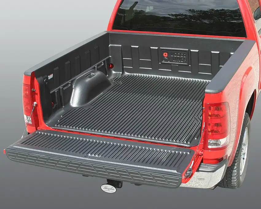 99-06 (07 Classic) Silv/Sierra/01-06 (07 Classic) 2500/3500 HD 8' Bed - Rugged Liner Over Rail Bedliner C8OR99