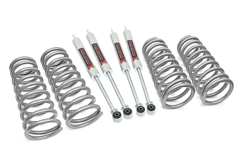 Rough Country 31840 2.5 Inch Lift Kit