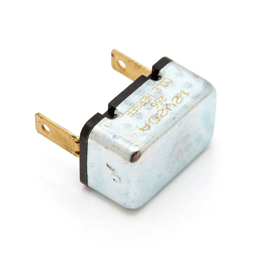 CIRCUIT BREAKER