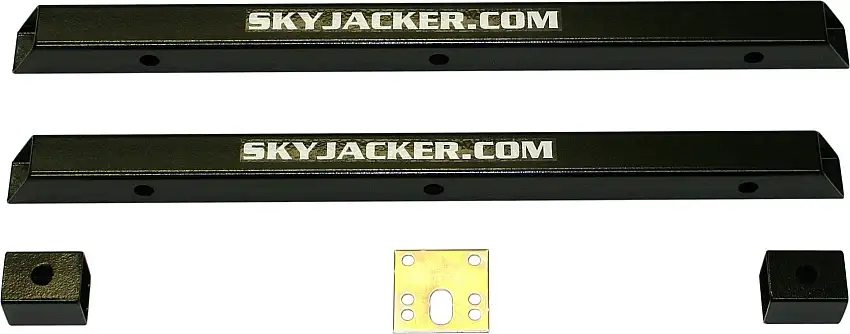 Skyjacker Transfer Case Lowering Kit for 03-06 Jeep Wrangler TJ & Unlimited with 2-2.5" Suspension Lift TCL103