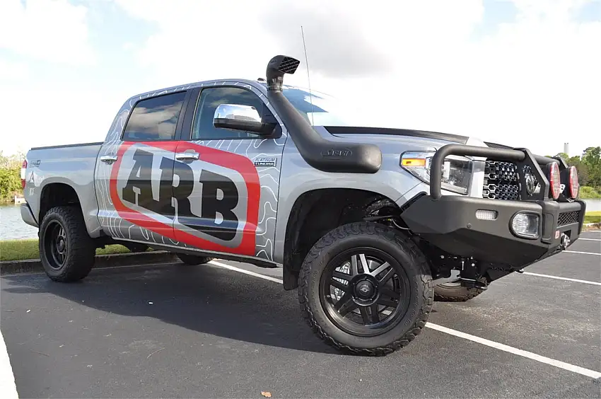 ARB, USA SS56HF Safari VSPEC Snorkel