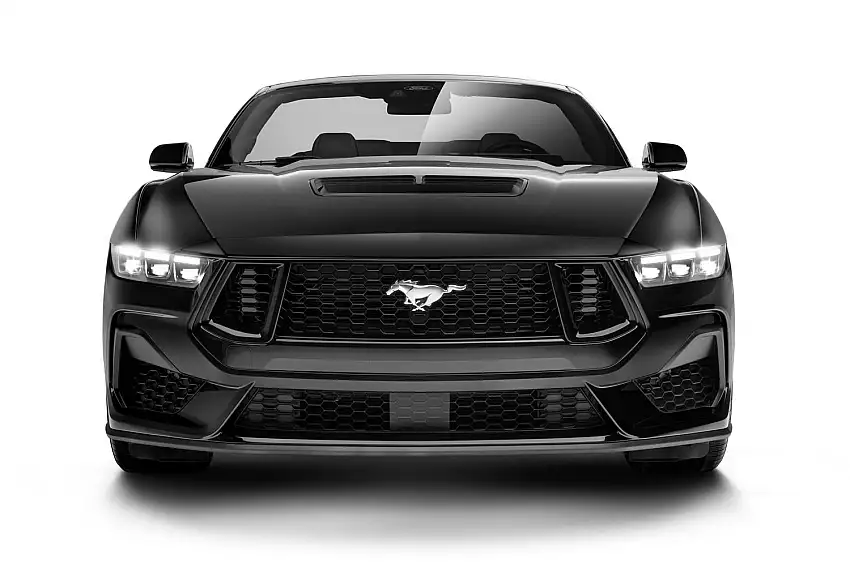 AVS 322212 Aeroskin Hood Protector; Smoke