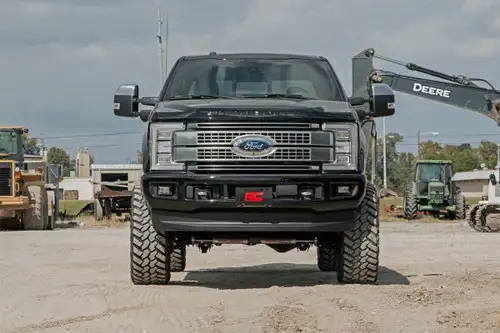 Rough Country 6in Ford 4-Link Suspension Lift Kit (17-19 F-250/350 4WD, 4in Axle) 50850