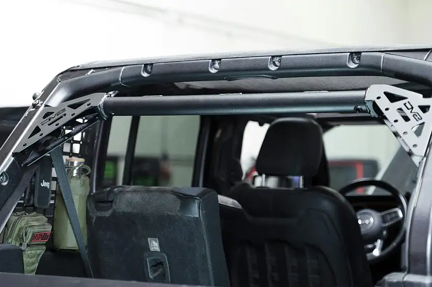 DV8 Offroad SBJL-01