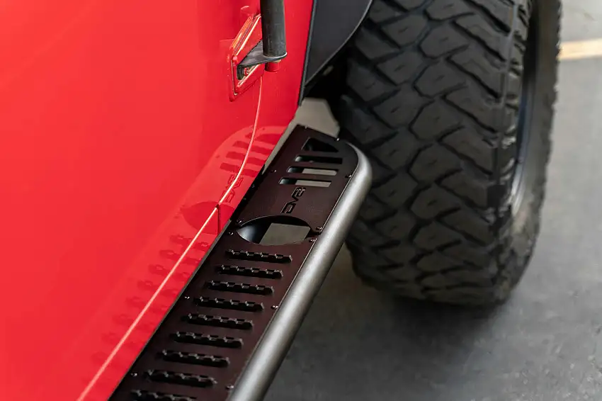 DV8 Offroad SRJK-08