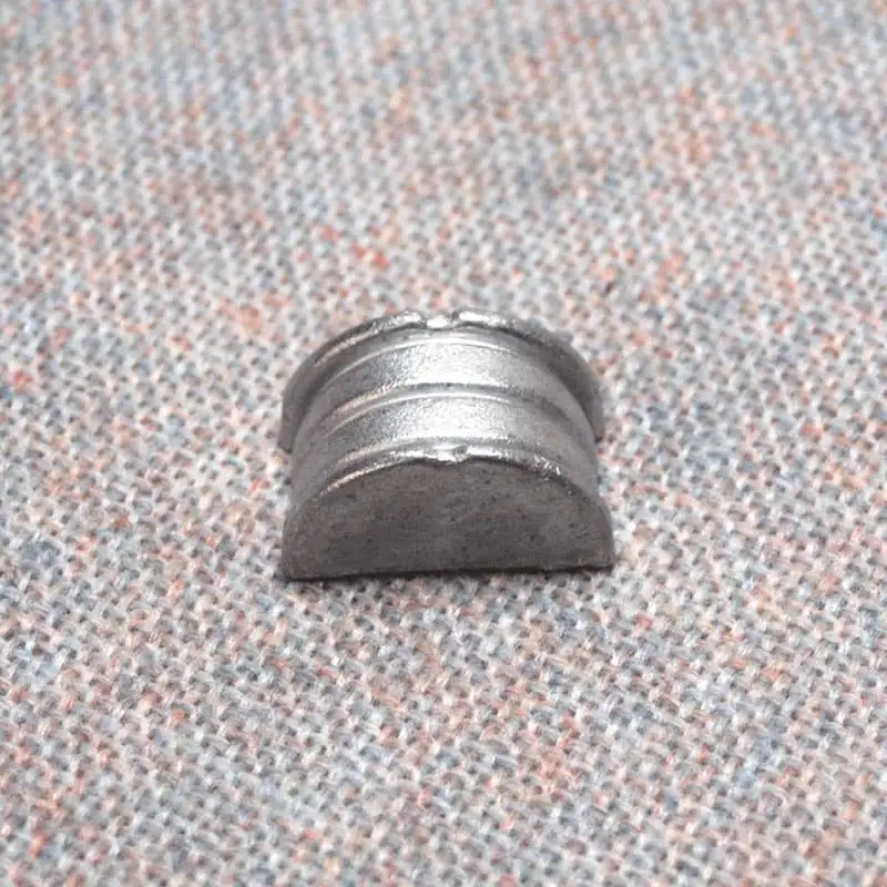 V-6 Half Moon Cam Seal