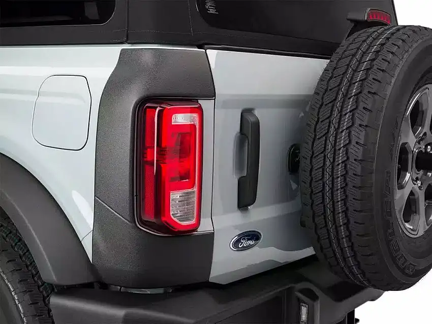 Bushwacker Trail Armor Corner Guards for 21-26+ Ford Bronco 14124