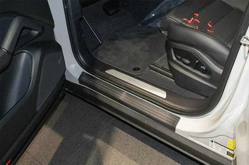 WeatherTech ST057K1 Sill Protector